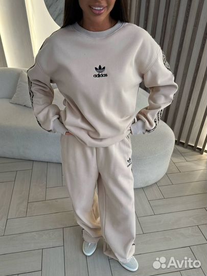 Костюм Adidas