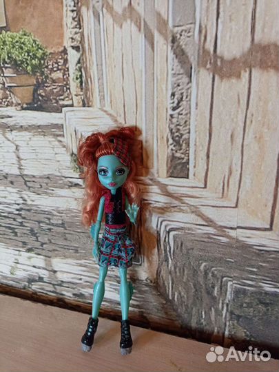 Кукла Монстр Хай Лорна Макнесси