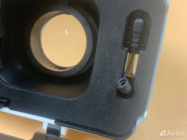 832732 Шлем виртуальной реальности для