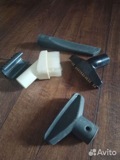 Запчасти Насадка щетка пылесоса Philips triathlon