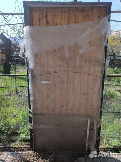 Дверь входная металлическая