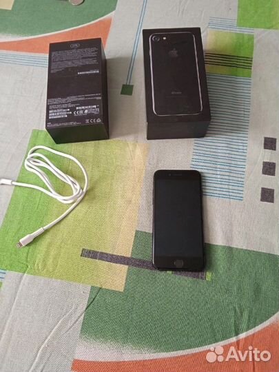 Телефон iPhone