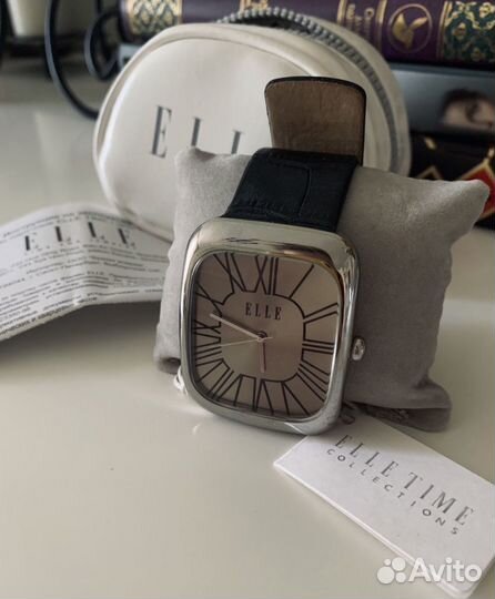 Наручные часы Elle time с кожаным ремешком