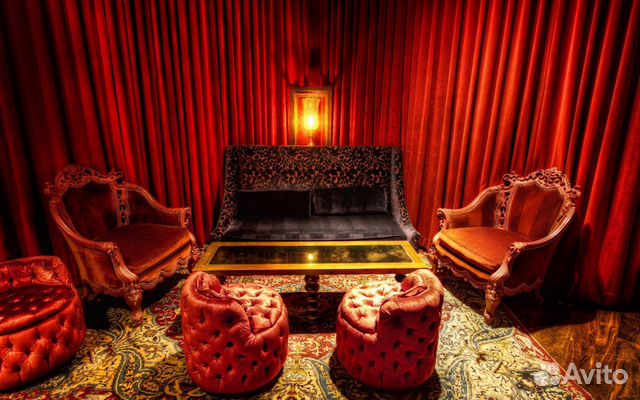 Диван для кафе от фабрики