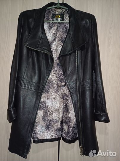 Куртка демисезонная женская 42 44