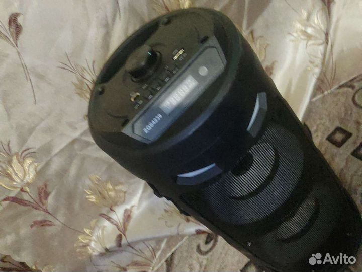 Блютуз колонка