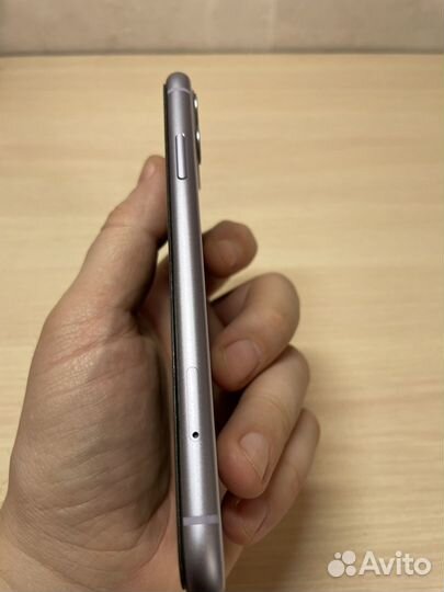 iPhone 11, 256 ГБ