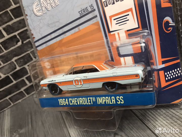 Greenlight 1/64 Chevrolet Impala SS gulf