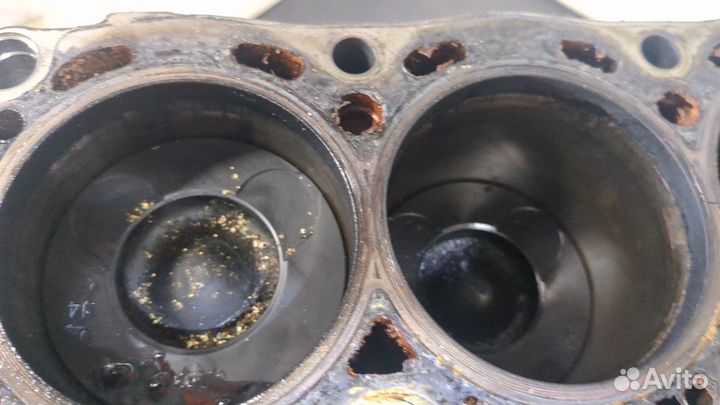 Блок цилиндров Ford Galaxy qxwa, qxwb, qxwc 2 Дизель, 2010