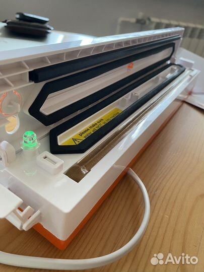 Вакуумный упаковщик tintonlife