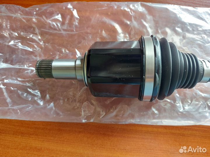 Привод передний правый Mercedes A2053308406