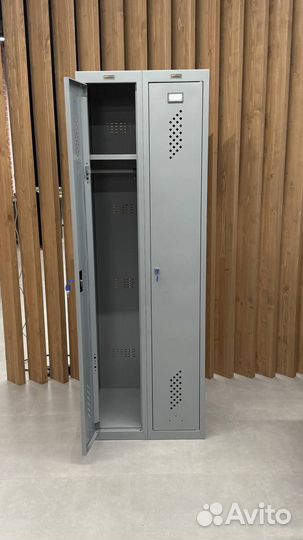 Шкаф металлический для раздевалок
