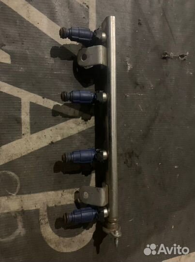 Топливная рампа Hyundai Solaris седан 1.6 G4FC