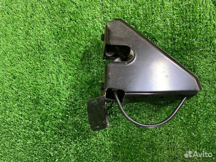 Замок капота левый Bmw 3 E90