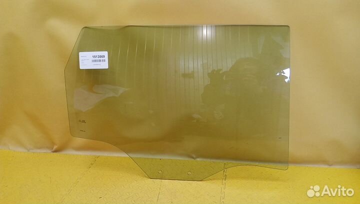 Стекло двери задней правой Karoq 57R845206