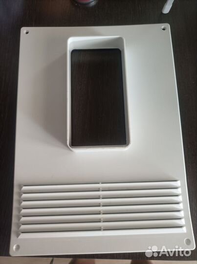 Вентиляционная решетка 180х250 мм вертикальная