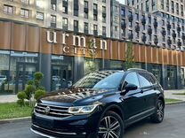 Volkswagen Tiguan 2.0 AMT, 2022, 22 000 км, с пробегом, цена 4 770 000 руб.