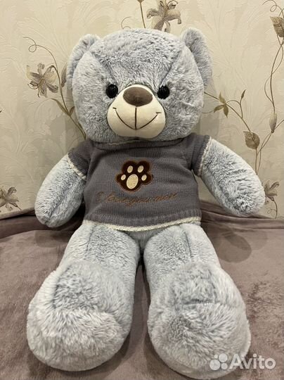 Плюшевый медведь