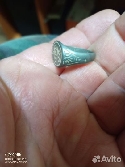 Перстень. Кольцо