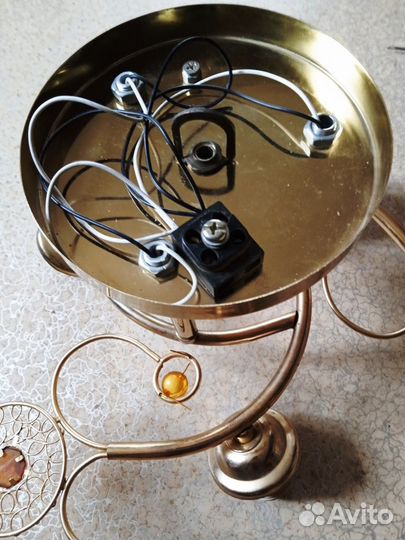 Светильник потолочный