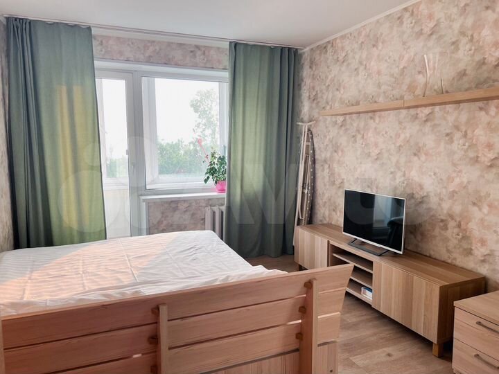 2-к. квартира, 50 м², 2/9 эт.