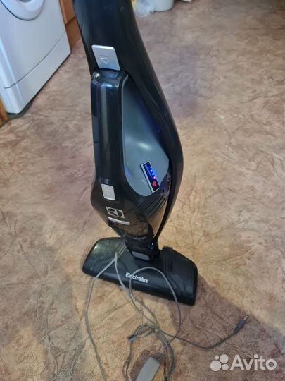 Пылесос electrolux ZB2951