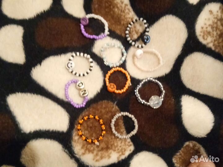 Кольца из бисера 11 шт