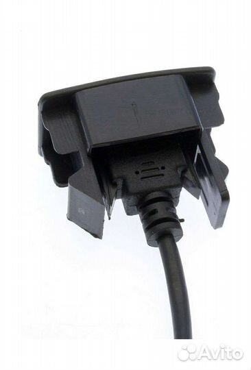 USB разъем в штатную заглушку для Honda