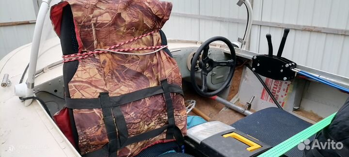 Маломерное моторное судно