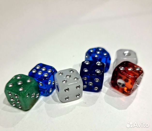 Кубики игральные, игральные кости, зарики (смола)