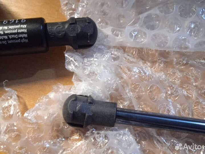 Амортизаторы капота Ravon R3 Nexia