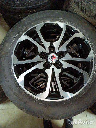 Колеса в сборе r17 летние