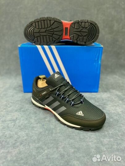 Кроссовки Adidas Terrex lux