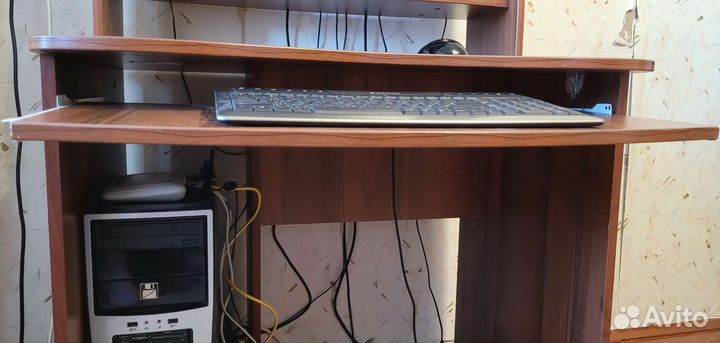 Компьютерный стол бу