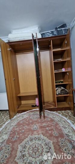 Спальный гарнитур бу
