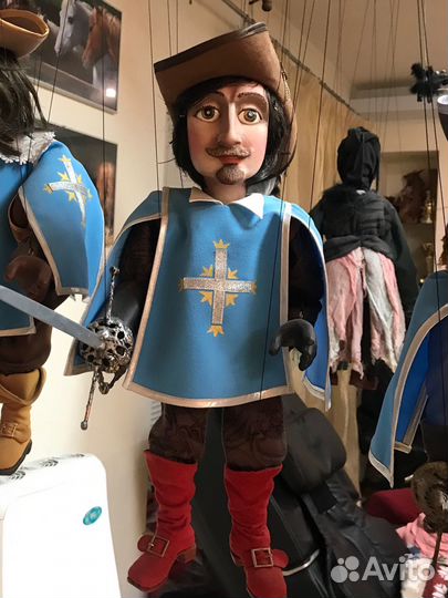 Коллекционная марионетка ручной работы 
