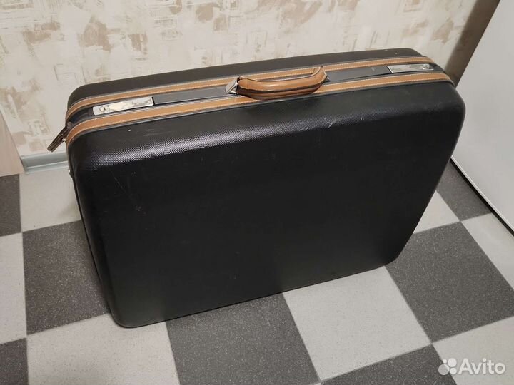 Чемодан samsonite