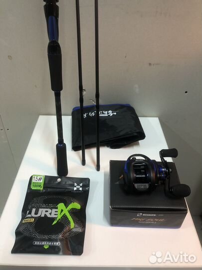 Кастинговый спиннинг с катушкой