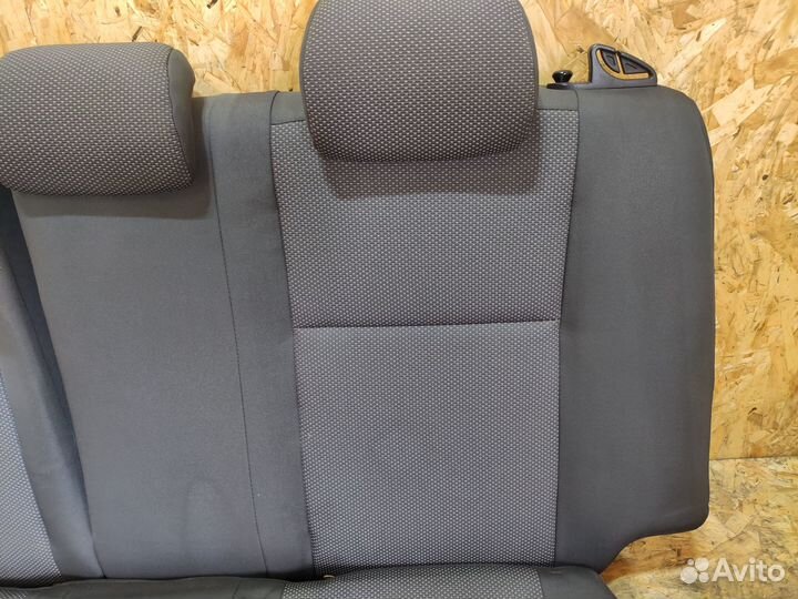Сиденье заднее Chevrolet Aveo T250