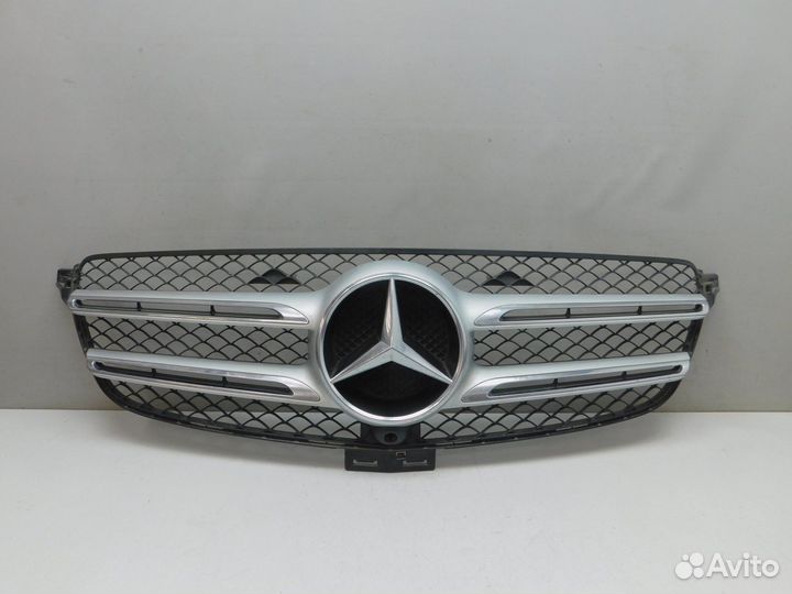 Решетка радиатора Mercedes-Benz M (ML/GLE) W166 (8