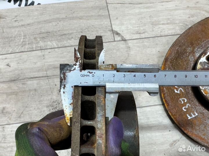 Тормозные диски Bmw 5 e39 535 m62b35