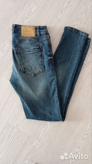 Джинсы мужские