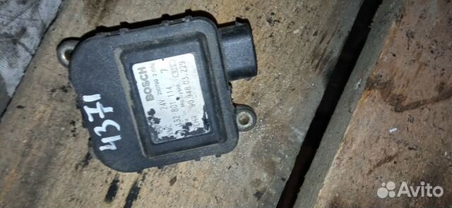 Мотор заслонки отопителя 0132801114