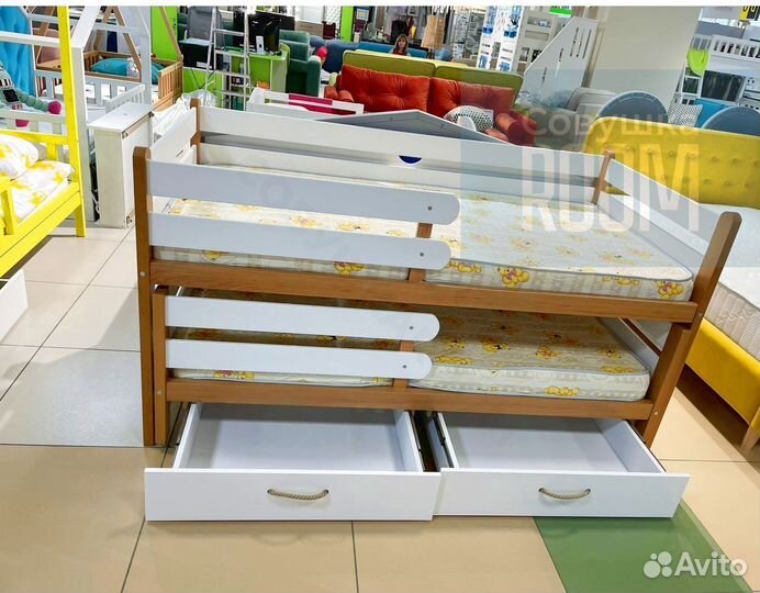 Кровать из бука выдвижная