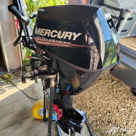 Лодочный мотор