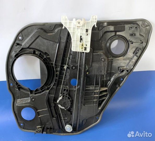 Стеклоподъемник задний левый Kia Ceed 3 CD С 2018