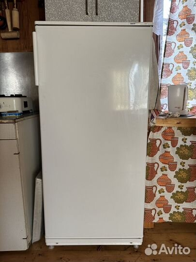 Холодильник Атлант б/у
