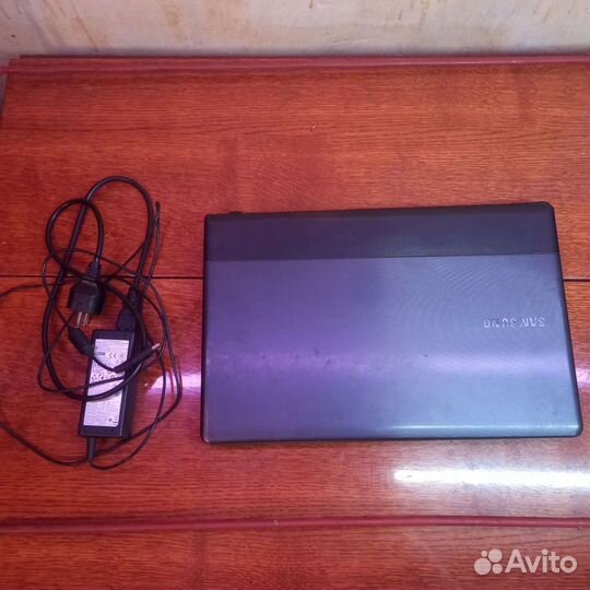 Ноутбук samsung
