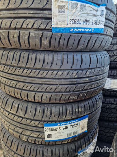 Triangle TR928 205/65 R15