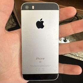 iPhone SE, 32 ГБ